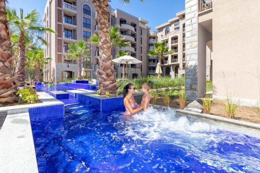 Destination Bulgaria 2000 Cascadas Private Summer Family Apartments サニービーチ エクステリア 写真