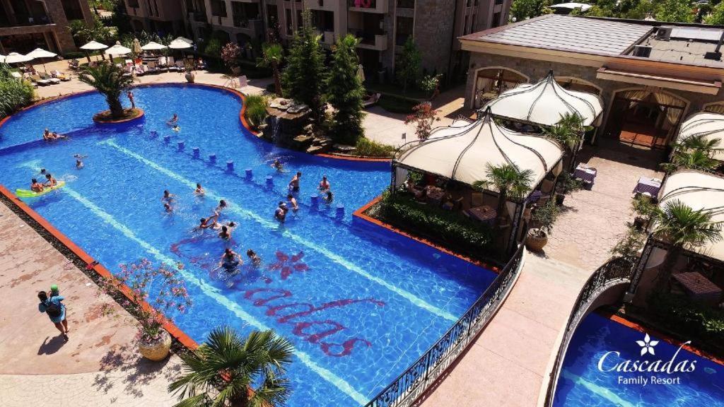 Destination Bulgaria 2000 Cascadas Private Summer Family Apartments サニービーチ エクステリア 写真