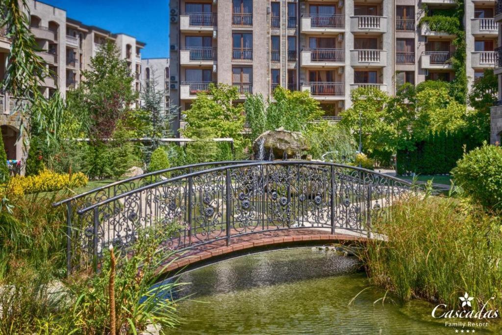 Destination Bulgaria 2000 Cascadas Private Summer Family Apartments サニービーチ エクステリア 写真