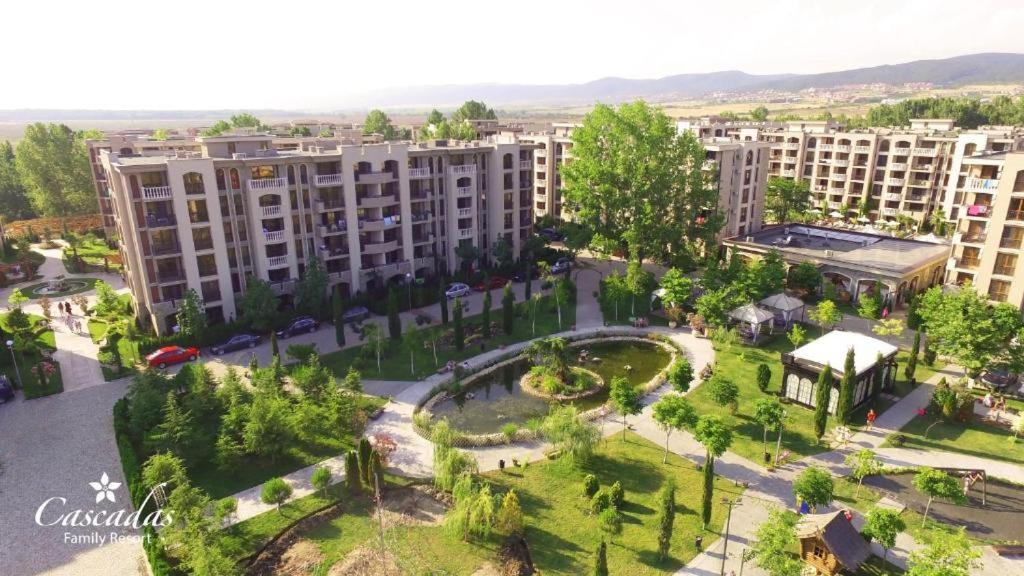 Destination Bulgaria 2000 Cascadas Private Summer Family Apartments サニービーチ エクステリア 写真