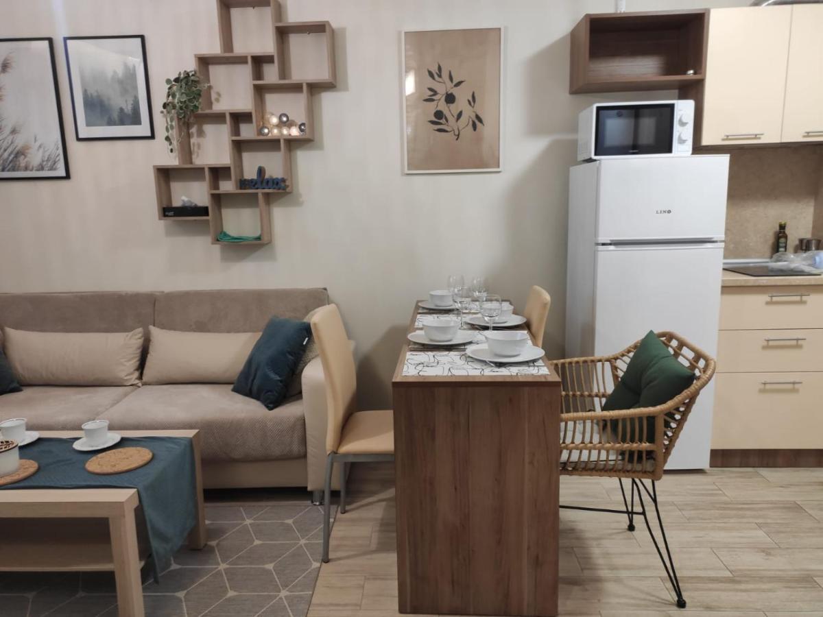 Destination Bulgaria 2000 Cascadas Private Summer Family Apartments サニービーチ エクステリア 写真