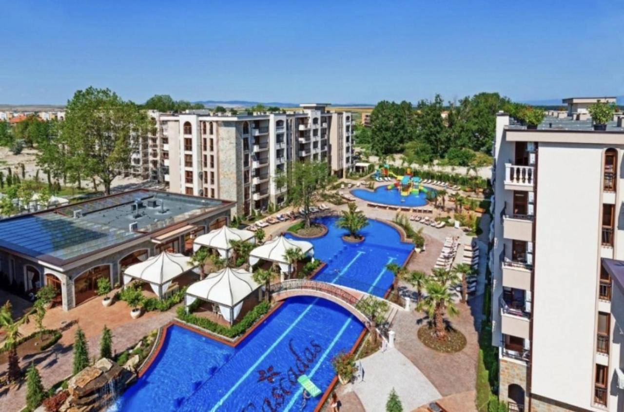 Destination Bulgaria 2000 Cascadas Private Summer Family Apartments サニービーチ エクステリア 写真