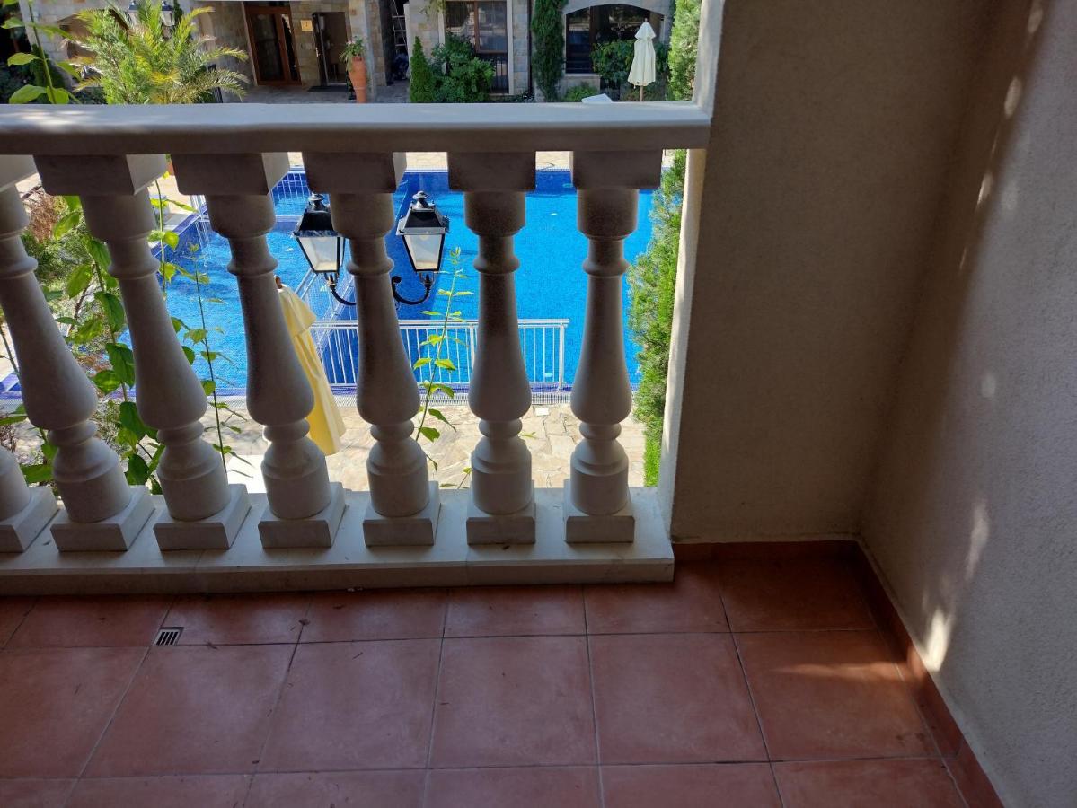 Destination Bulgaria 2000 Cascadas Private Summer Family Apartments サニービーチ エクステリア 写真