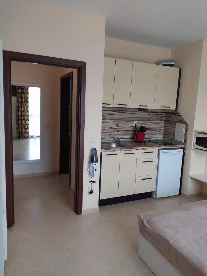 Destination Bulgaria 2000 Cascadas Private Summer Family Apartments サニービーチ エクステリア 写真