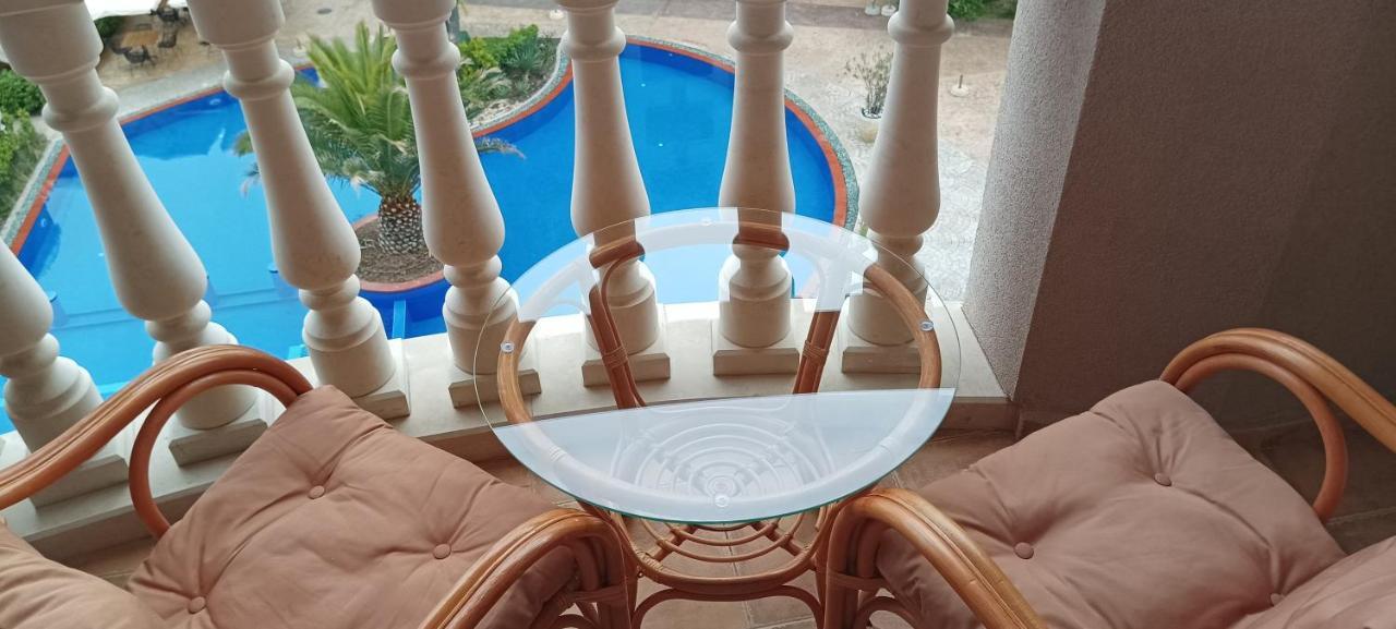 Destination Bulgaria 2000 Cascadas Private Summer Family Apartments サニービーチ 部屋 写真